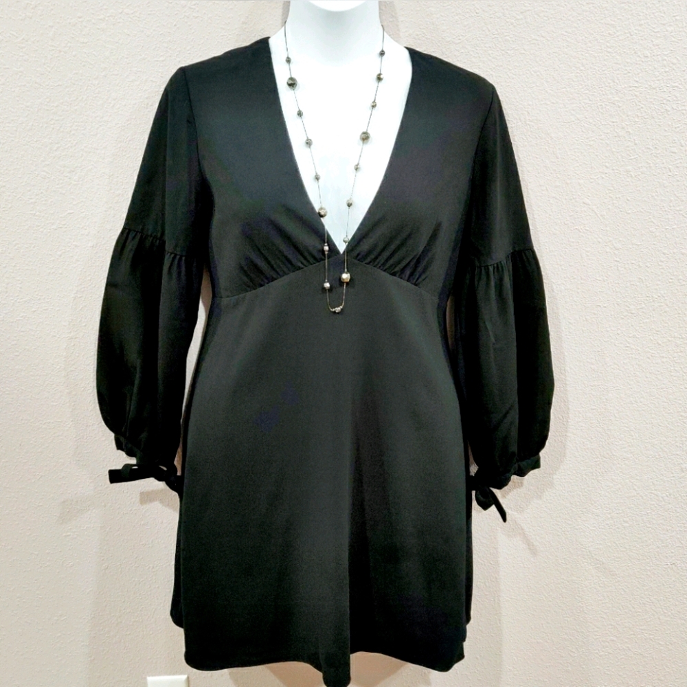 H by Halston Black long sleeve cocktail dress